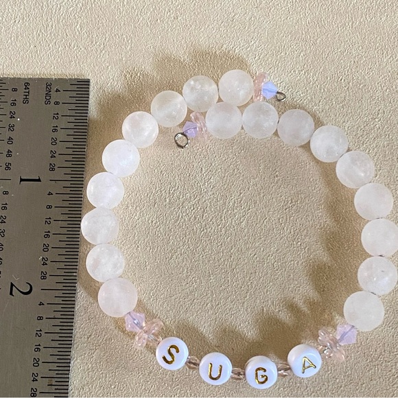 New Suga BTS Soft Pink Glass Beads Silver-tone Hardwire Bangle - Picture 5 of 5